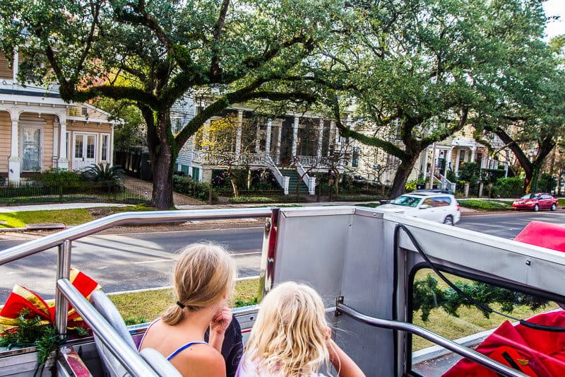hop on hop off bus New Orleans Sightseeing pass
